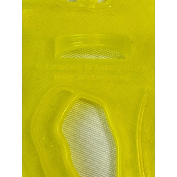 Easter Amscan Vintage Imprint 3.25” Cookie Cutter Yellow Transparent With Handle - Picture 6 of 7